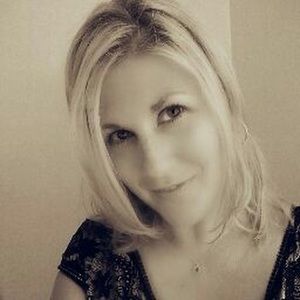 Meet your Posher, Monica